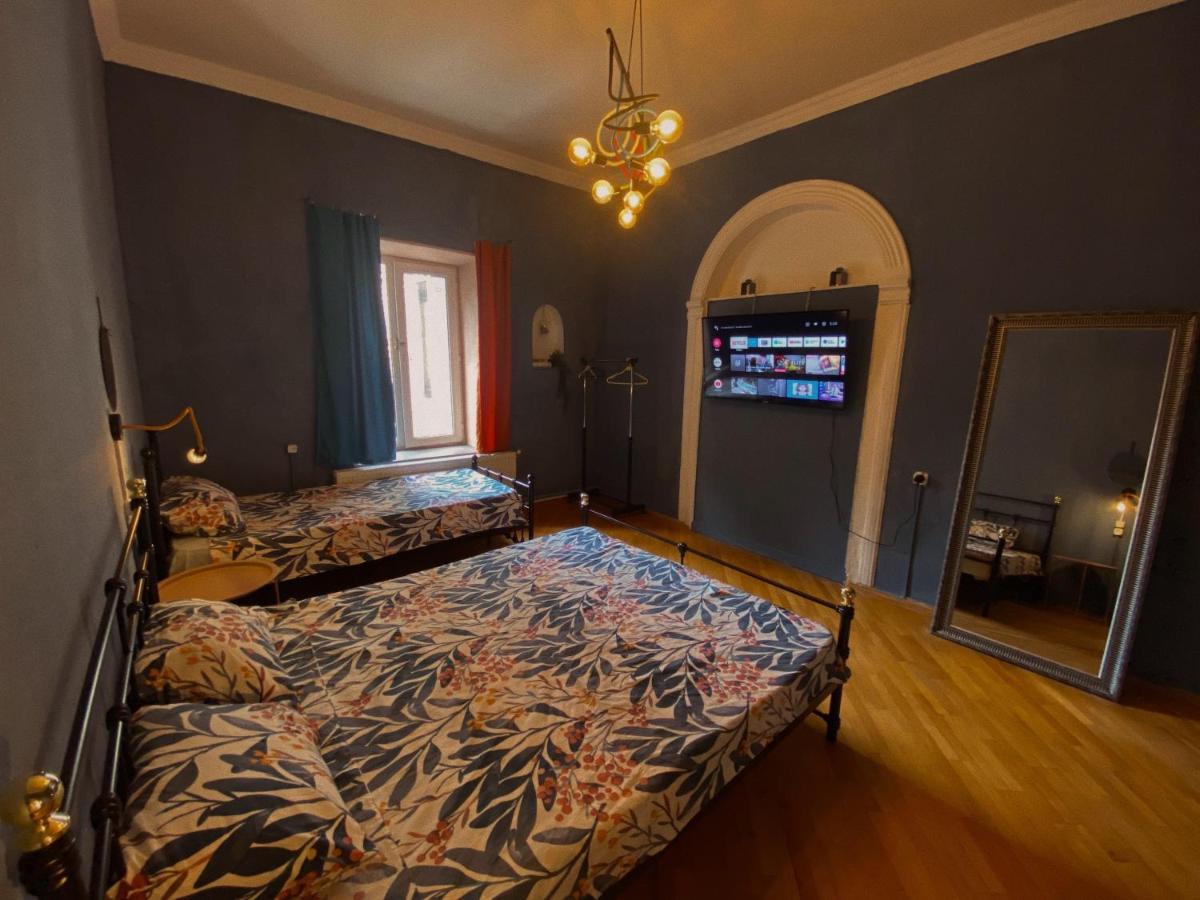 Corner Guest House Tbilisi Zewnętrze zdjęcie
